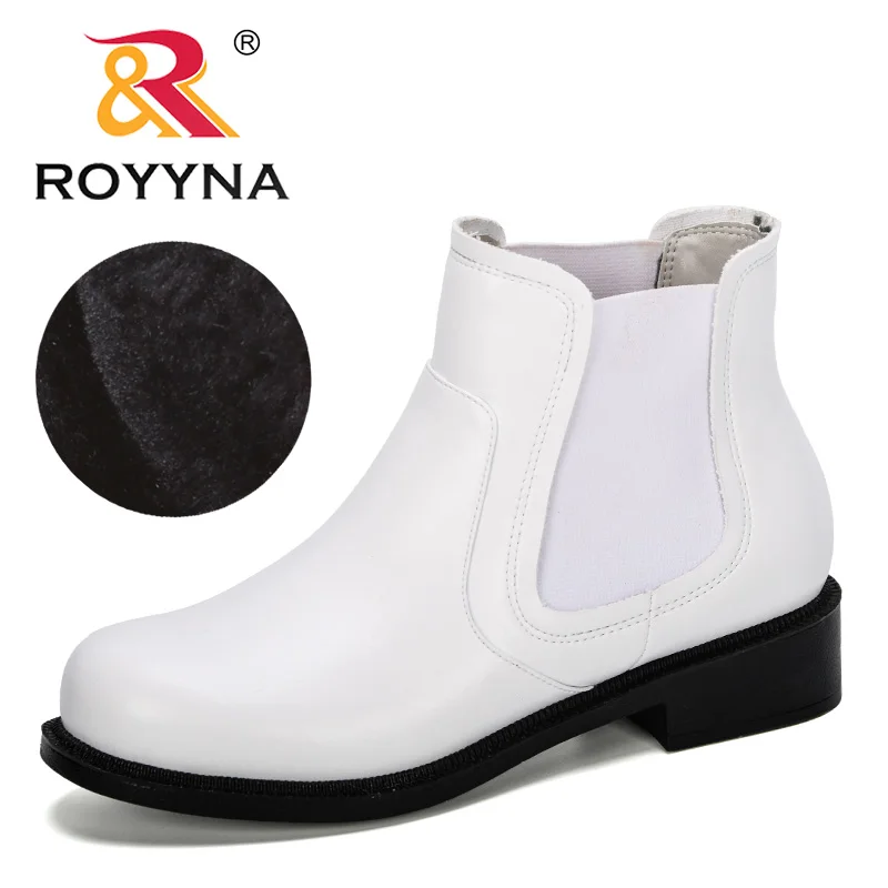 ROYYNA Новое поступление 2019 года Модные Стильные демисезонные женские ботильоны из
