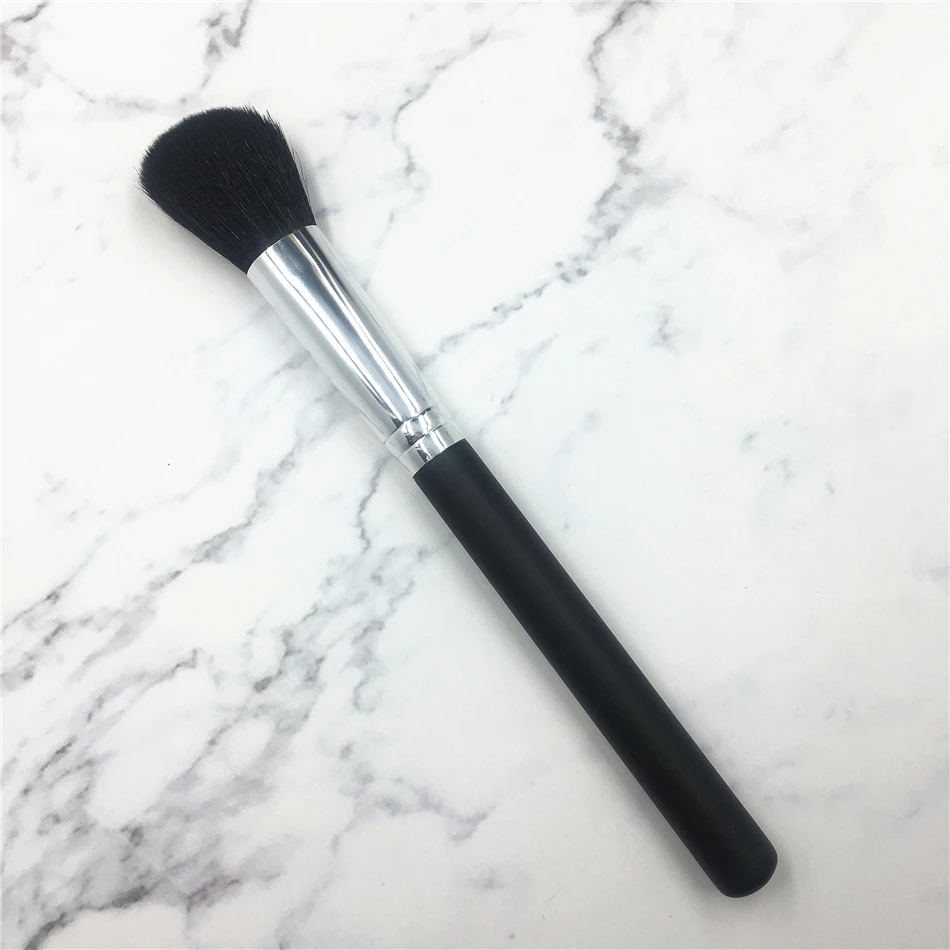 Высококачественная косметическая кисть для румян с угловатым наклоном M104 из черного натурального козьего волоса Beauty Cosmetic Tools