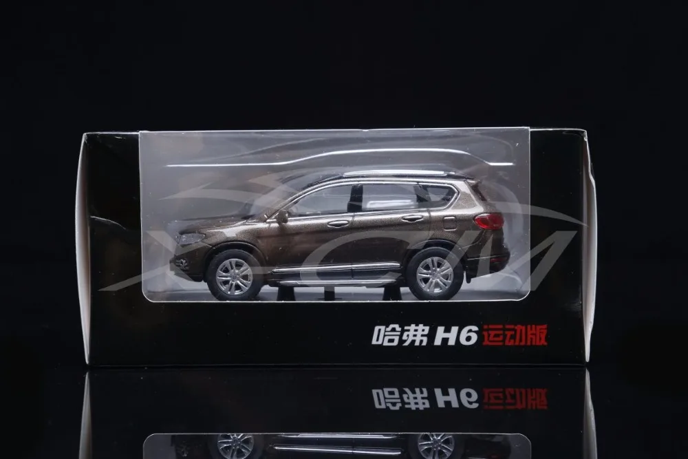 Литая под давлением модель автомобиля Great Wall Haval H6 1:43 может отодвинуться(коричневый)+ маленький подарок