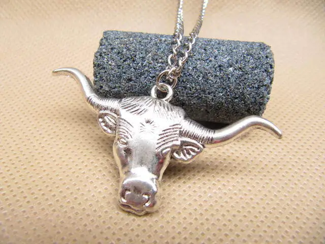 Hot sale----Antique silver Heavy Thick bulls cows necklace best gift for the friend | Украшения и аксессуары