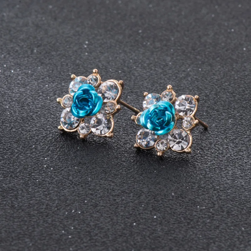 Женские серьги гвоздики высокого качества с кристаллами и цветком из горного