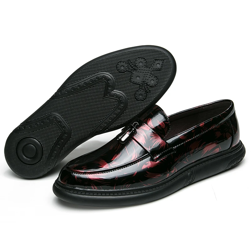 

Fashion men's shoes casual leather loafers male 2019 new slip on shoe man black white red blue comfortable driving shoes for men
