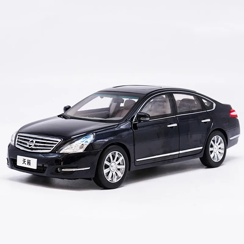 Высокое качество 1:18 NISSAN TEANA имитационная модель из цинкового сплава, высококачественная металлическая коллекция и подарочная Модель автомобиля украшения