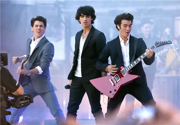 Canvas Poster Пользовательские Jonas Brothers плакат искусство домашний декор холст печать из шелковой ткани с принтом плакат стены без рамки 180314@ 18 - Цвет: Canvas Poster