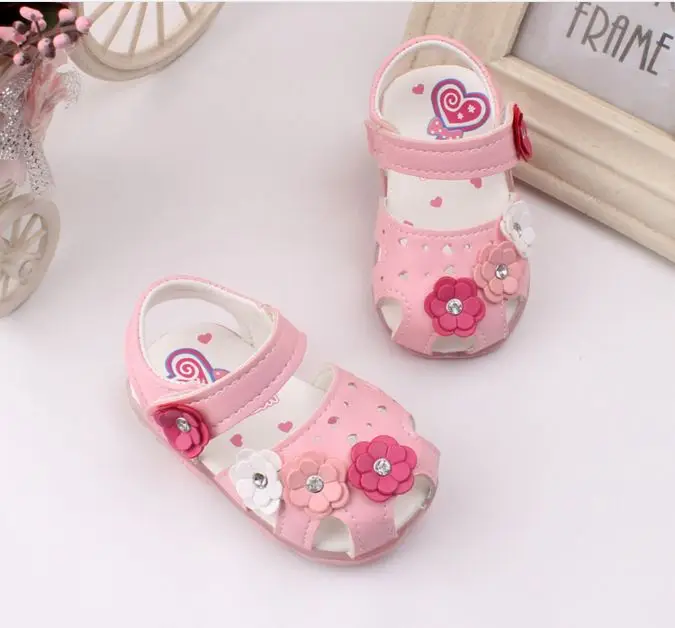 Детские сандалии на плоской подошве с цветком светильник для девочек|sandals shoes women