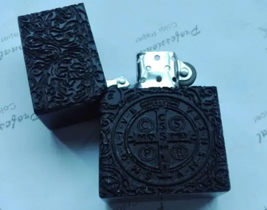 Твердые резьба по дереву в виде ракушки + маленькая металлическая ветрозащитная