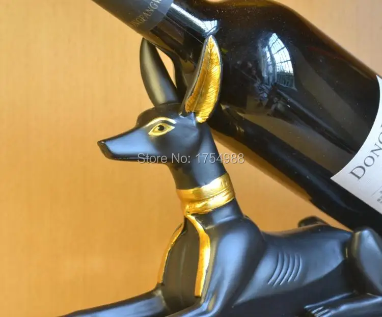 Вращайте Египетскую винную стойку Inugami собака Бог вправо блокировка реальная