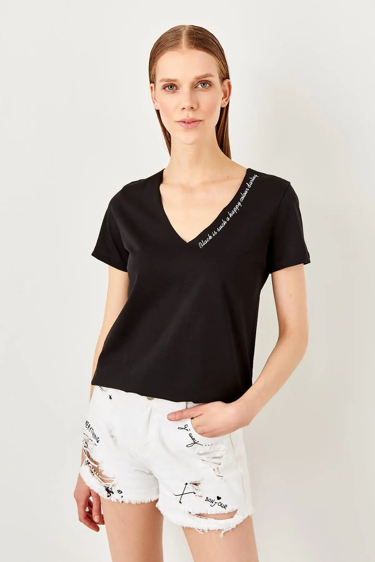 Trendyol черные Базовые Трикотажные футболки с принтом TWOSS19GS0132|Футболки| |