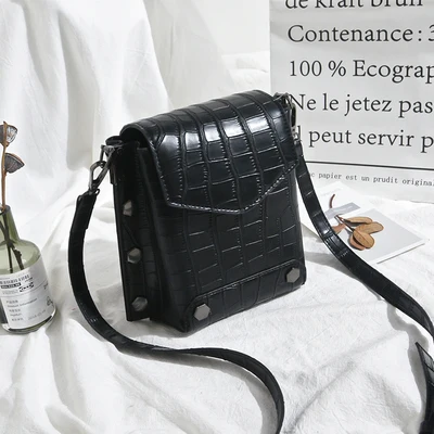 black Новые женские дизайнерские Сумки из искусственной кожи аллигатора с заклепками, сумка на плечо с цепочкой, женская сумка через плечо 330 - Цвет: black