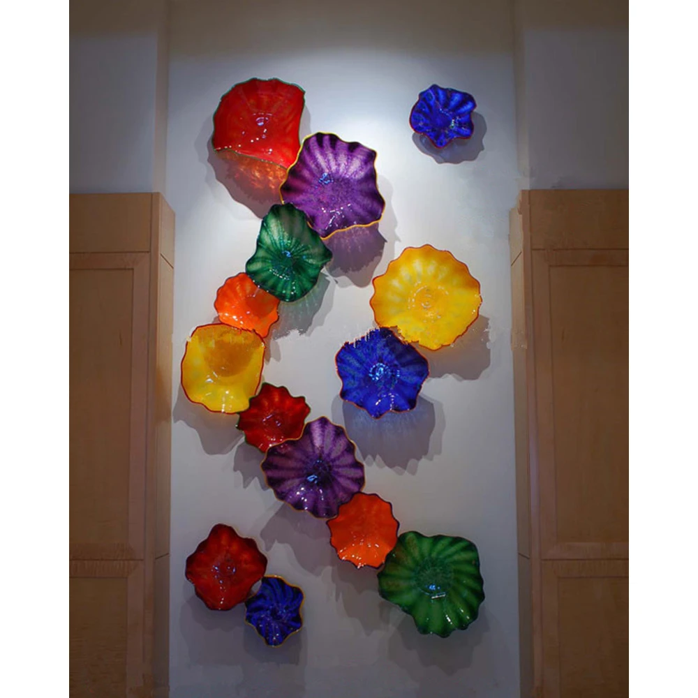 

Hot Sale Creative Design Bold Colors Handmade Murano Glass Flush Monted Wall Art Flower Plate