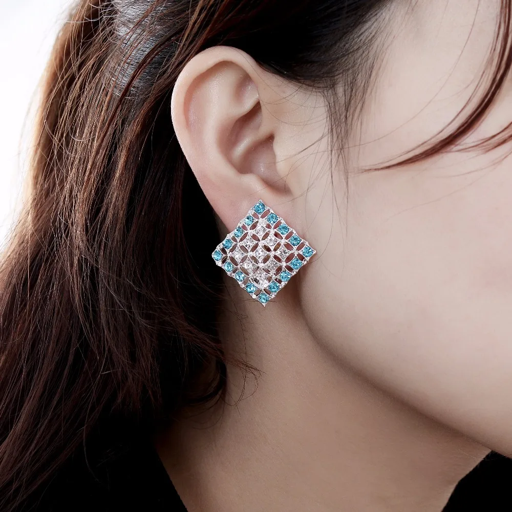 

COWNINE Women Crystal Clip Earrings for Women Round Silver Earrings with Stones Ear Clip Earrings without Piercing