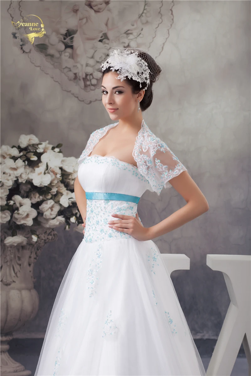 2021 Новое поступление белые свадебные платья с синим кружевными аппликациями без
