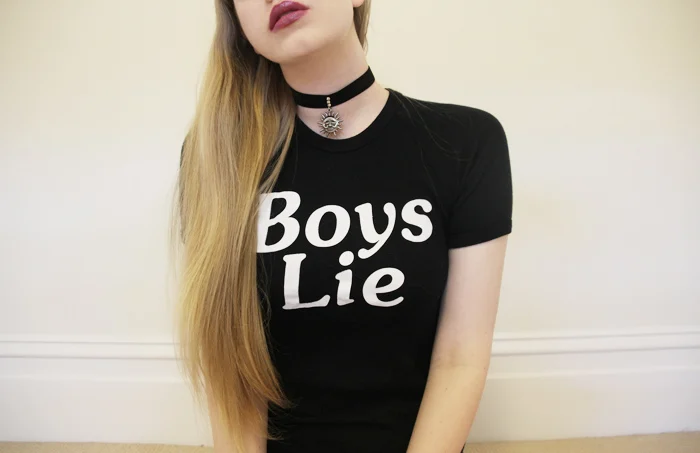 С надписью Boys Lie забавные цитаты футболка унисекс смешной Футболка Tumblr цвет: