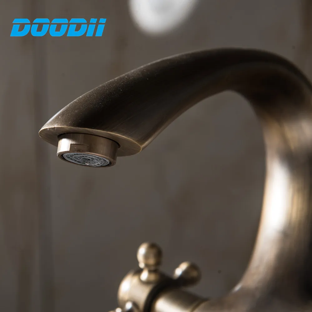 Смеситель для ванной с античной бронзовой отделкой латунный кран горячей и