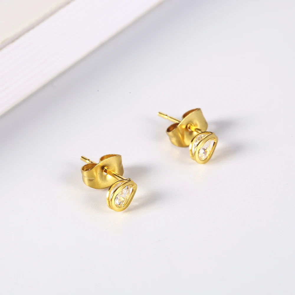 Женские серьги гвоздики из нержавеющей стали OUFEI в форме сердца с короной и