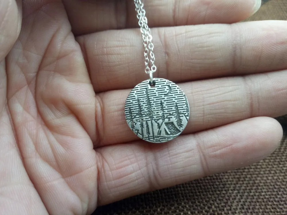 1pcs Lovely Fashion nature pine tree pendant under the moon Camping with house necklace Lover Gift woman necklaces SanLan | Украшения и