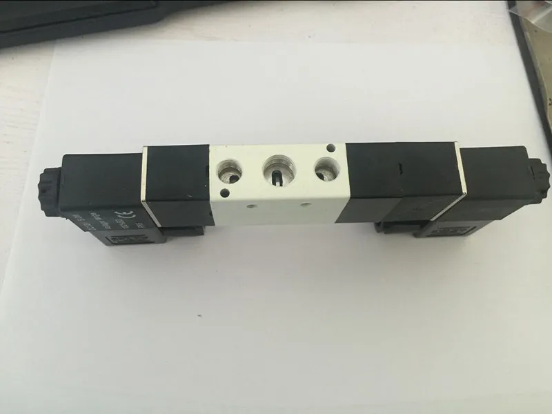 1/4 ''порты 4V230C-08 DC 24V 3 положения 5 ходовой воздушный Соленоидный клапан DC12V DC24V