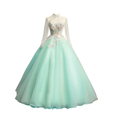 Мятно зеленая с длинным рукавом украшенная бисером рококо средневековая женская