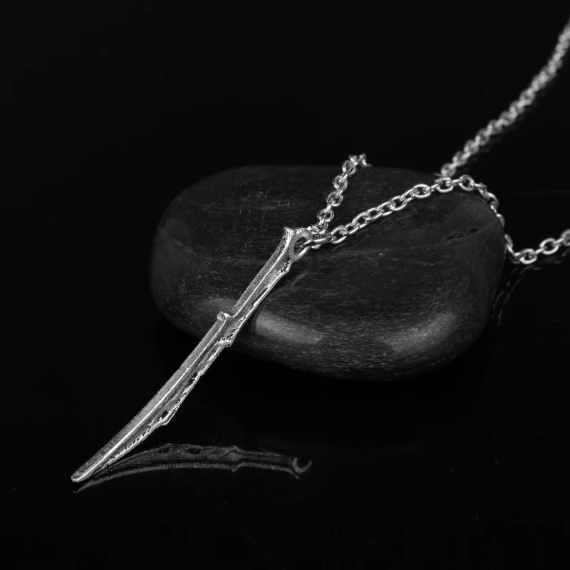 Стимпанк ожерелье Фильм вокруг ювелирные изделия в стиле хип-хоп с мечом и кулоны