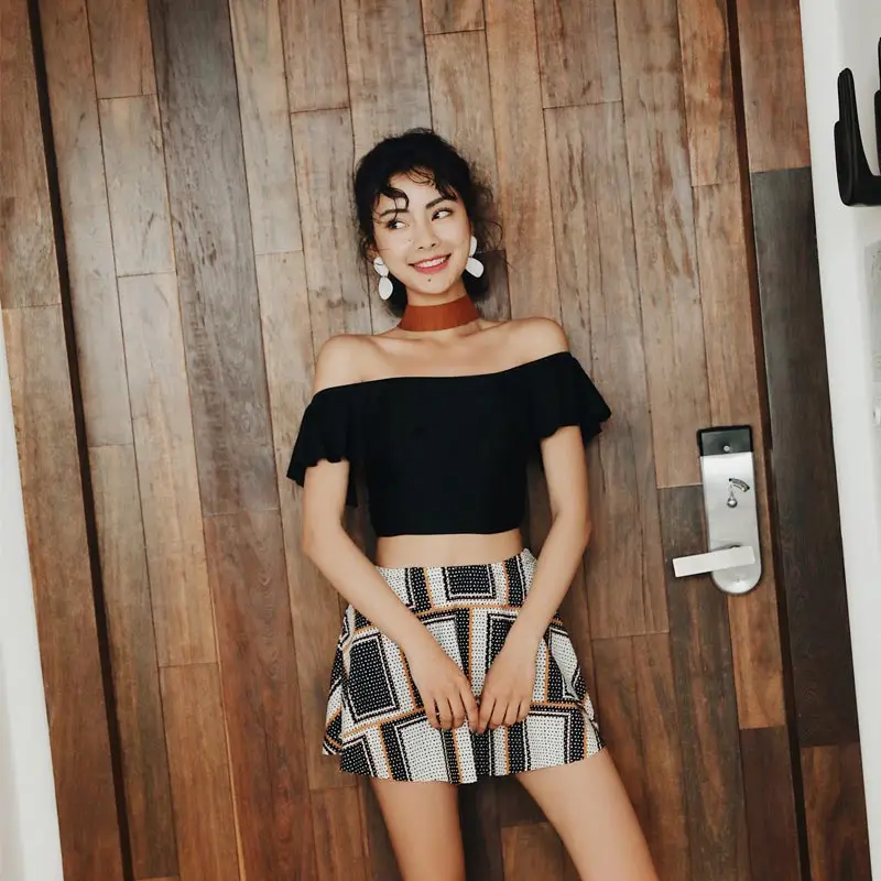 Купальники с подкладкой из двух частей черный купальник для женщин новые