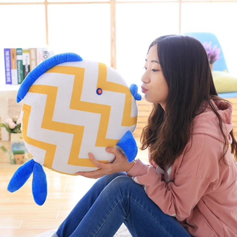 Красочные плюшевые подушки Kiss Fish 1 шт. 55 см мягкая набивная Морская жизнь рыба