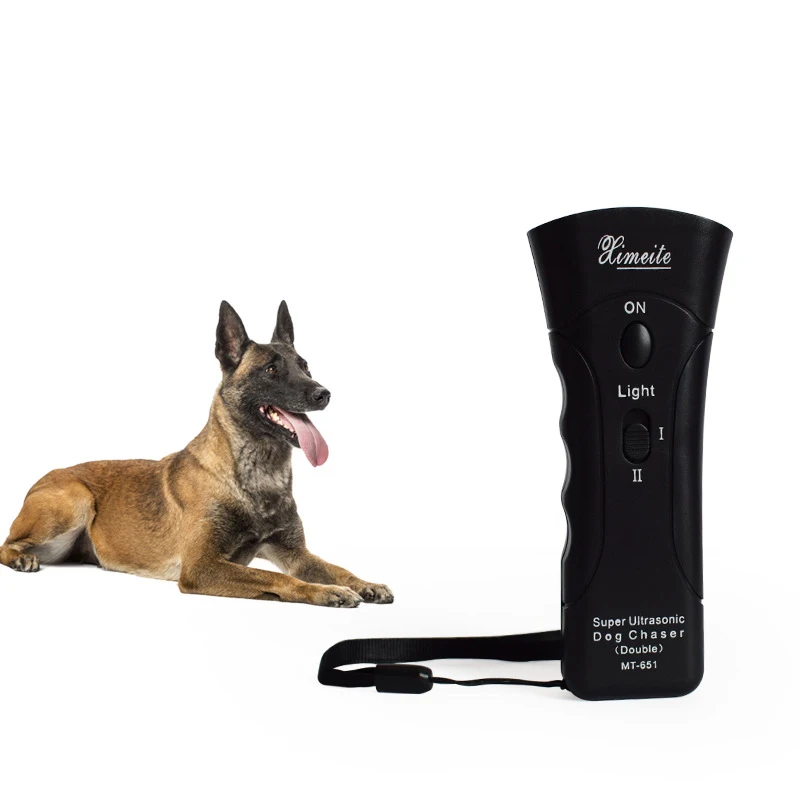 

Ultrasonic Dog Chaser Aggressive Attack Repeller Dogs Anti Barking Stop Bark with LED Flashlight Multi-function Pet Trainers