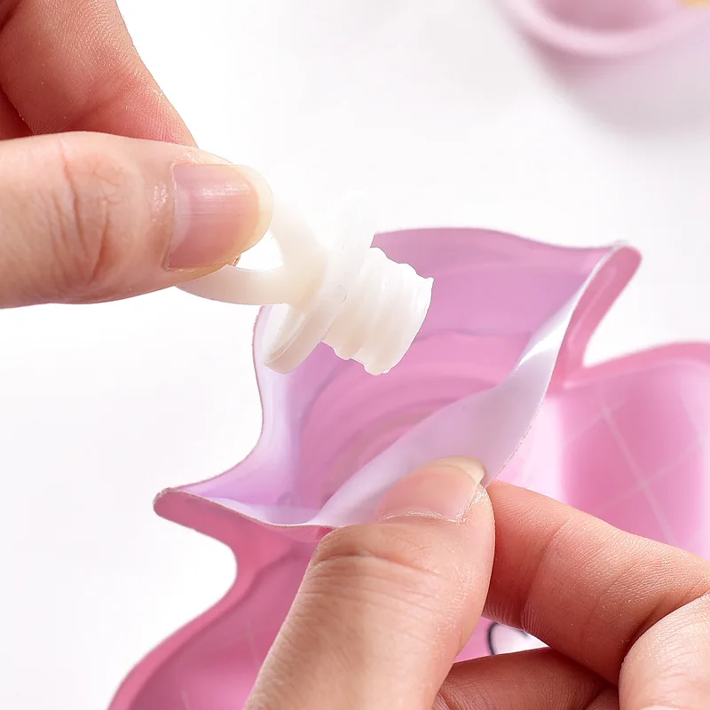 Мультфильм рука Po Теплая бутылка для воды милые мини бутылки горячей маленький