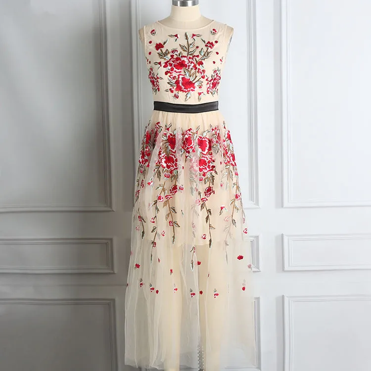 Хорошее качество 2017 новый летний dress женщины без рукавов марля цветок вышивка длинные платья бежевый синий