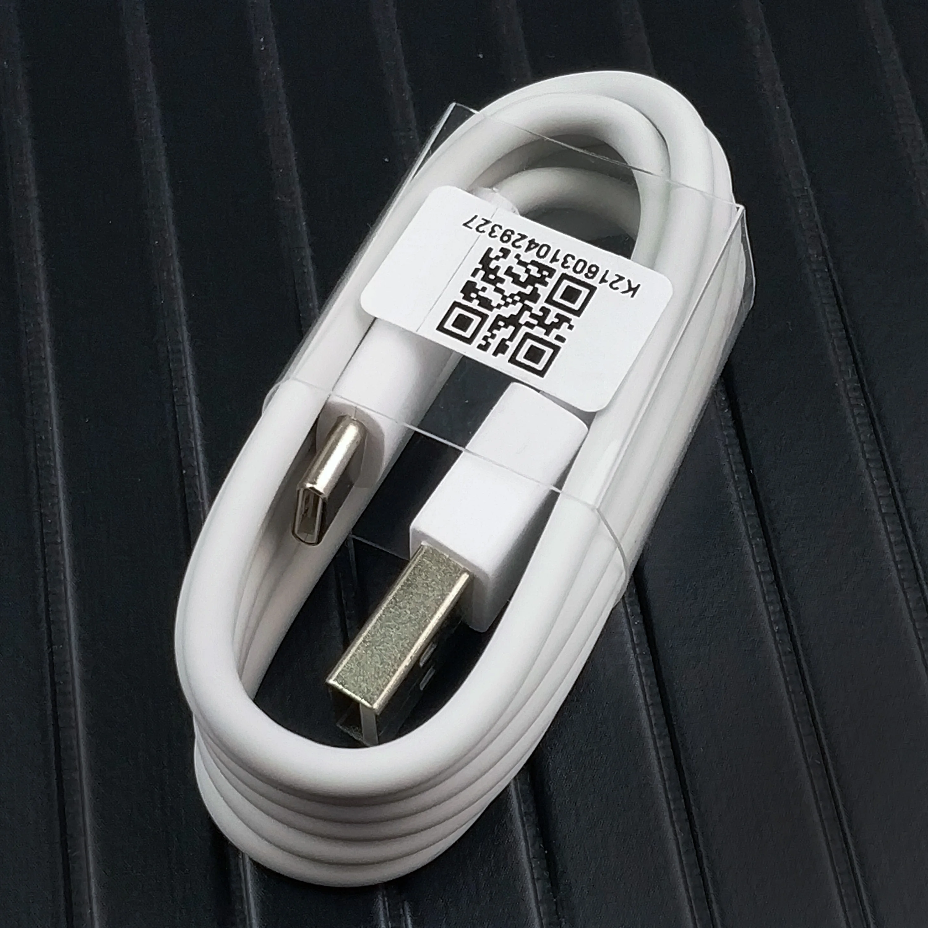 Оригинальный зарядный кабель Xiaomi Mi 9 usb Type-c белый для быстрой зарядки и