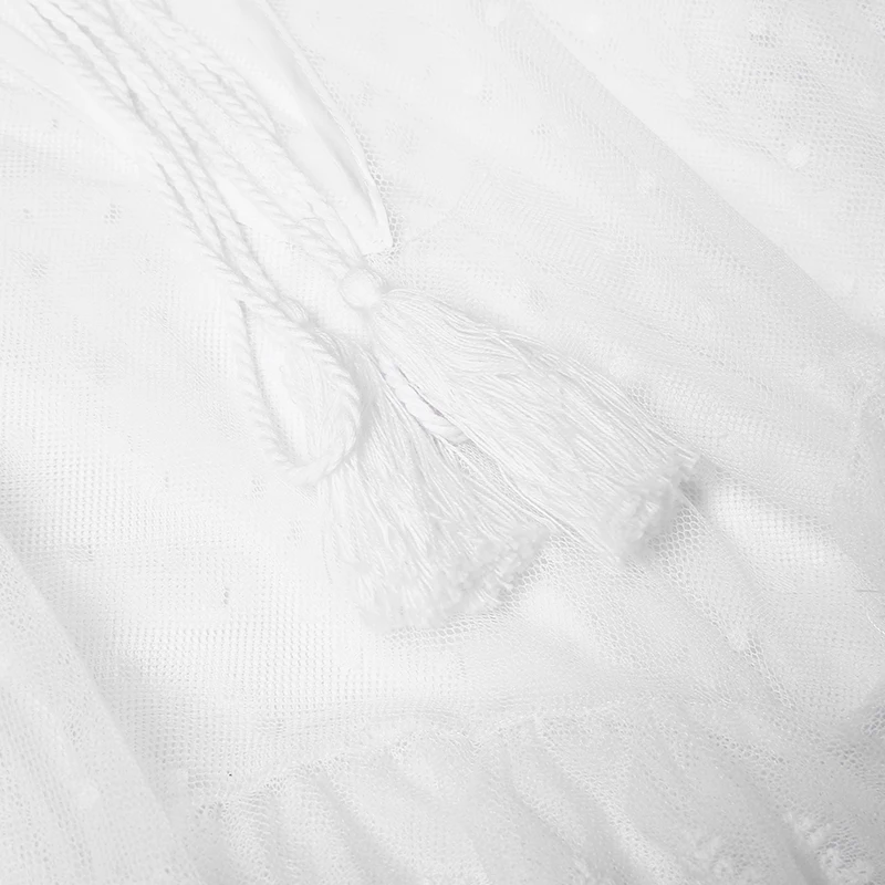 Женское богемное летнее платье VONDA белое кружевное в горошек с v образным вырезом