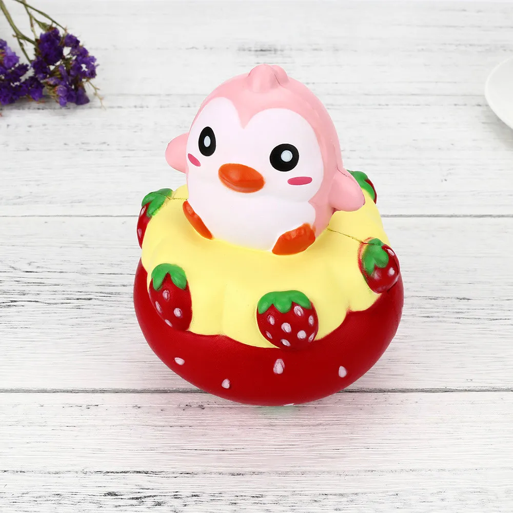 Новое поступление клубничный Пингвин мультфильм Squishy аромат игрушка в подарок
