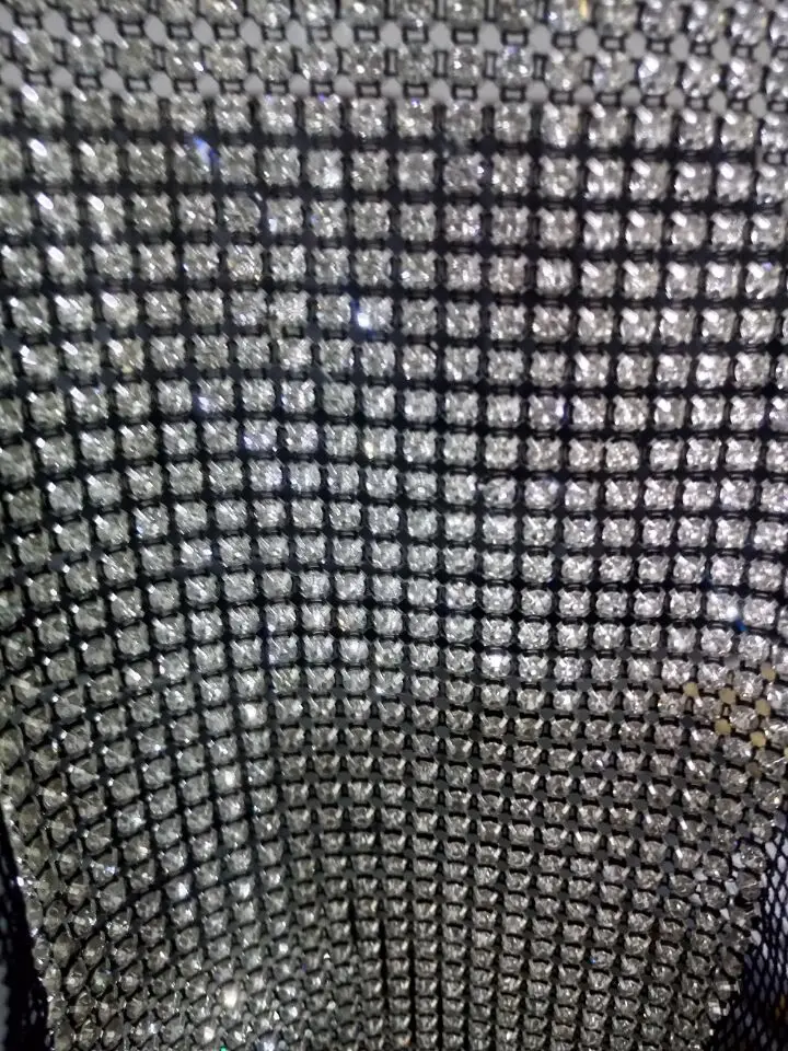 Украшение для ремней черная сетка прозрачный кристалл 4 мм 10 ярдов в рулоне