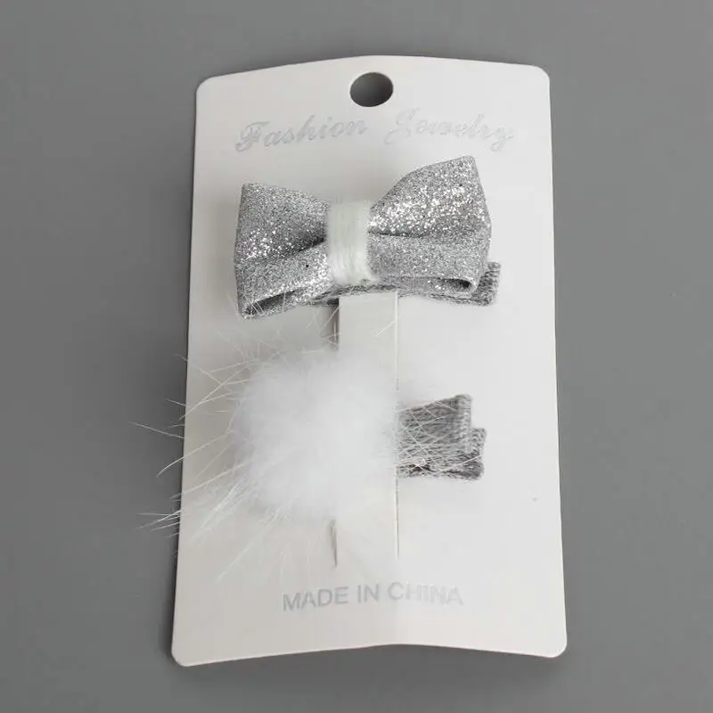 Зажим для волос с помпоном и пушистыми помпонами 2 шт. |