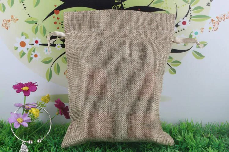 16*20cm 100pcs Jute Christmas Gift Bags Cotton Linen Drawstring Pouches Muslin Wedding Party Favor Holders Packaging Bags