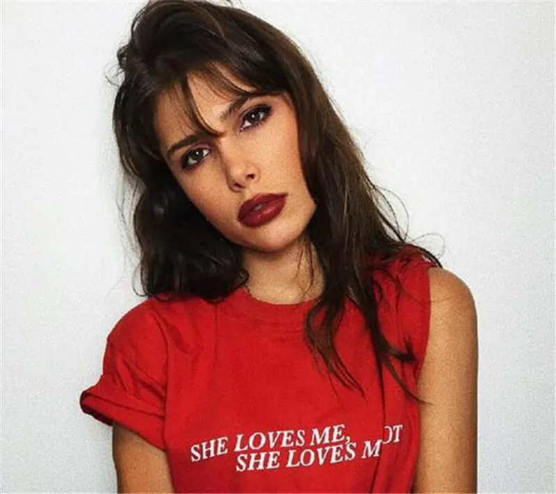 Женская футболка с надписью She Loves Me Not хлопковая Повседневная забавная для