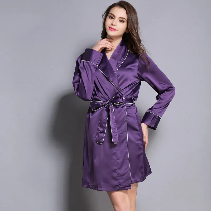Женский атласный шелковый халат в китайском стиле на весну лето и осень