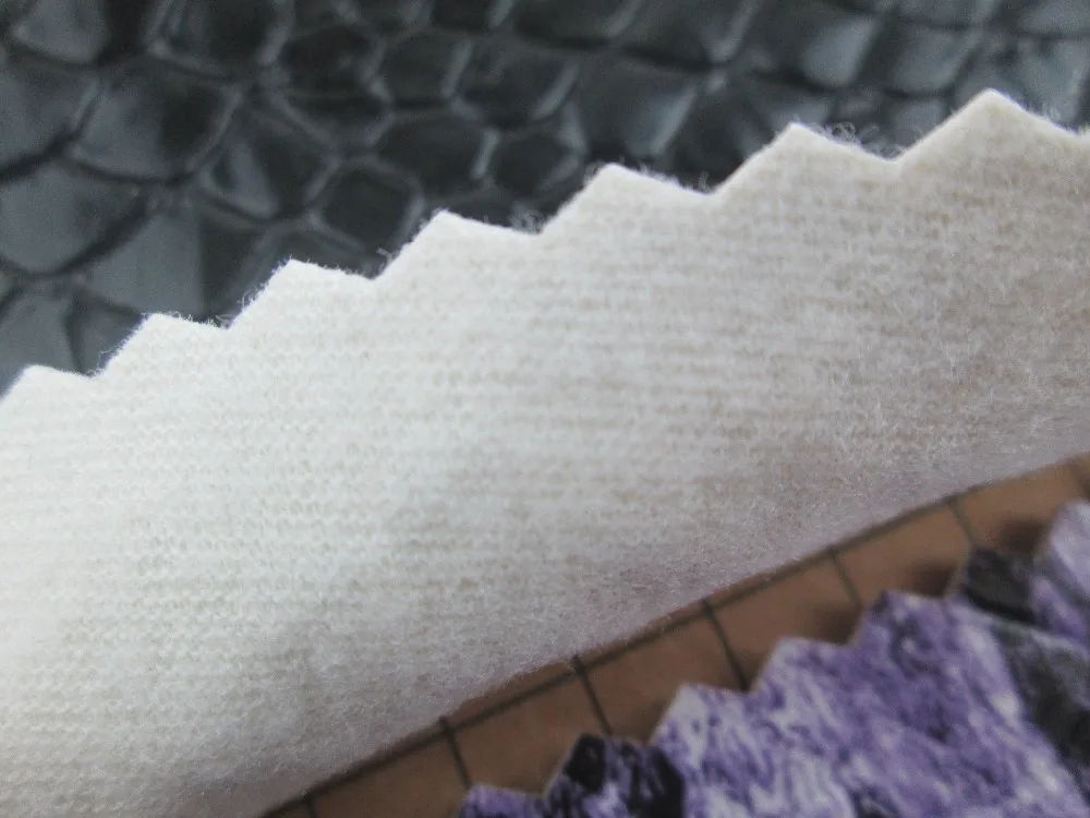 Цветная зернистая полуискусственная синтетическая кожа 14 цветов плотная