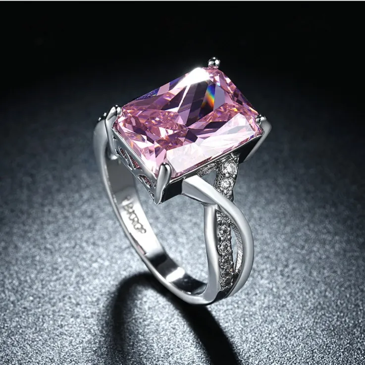 Новинка лета 2021 кольцо инкрустированное кристаллом в форме сердца от Swarovski для