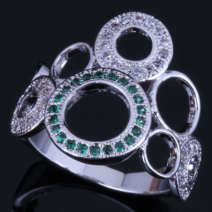 

Lovely Round Green Cubic Zirconia White CZ Silver Plated Ring V0483