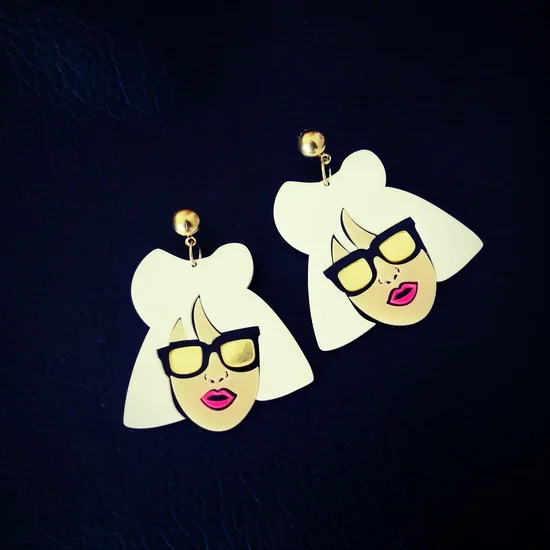 Милые акриловые женские серьги ladygaga 209E