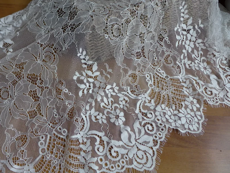 Новое прибытие Chantilly Цветочная Свадебная кружевная отделка французские ресницы