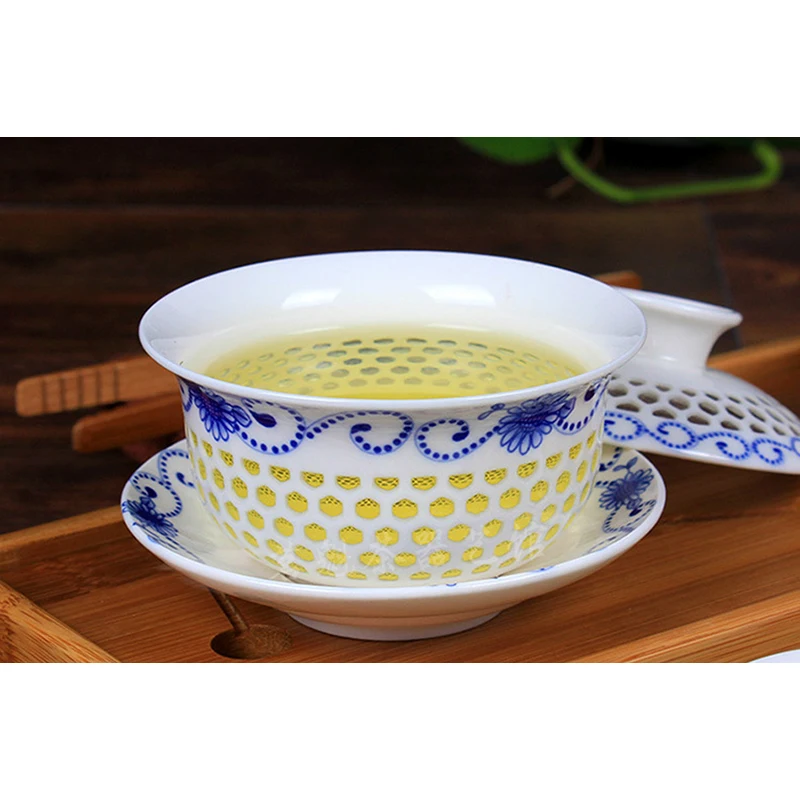 Керамический чайник gaiwan в китайском стиле кунг фу (220 мл) сотовый перфорированный