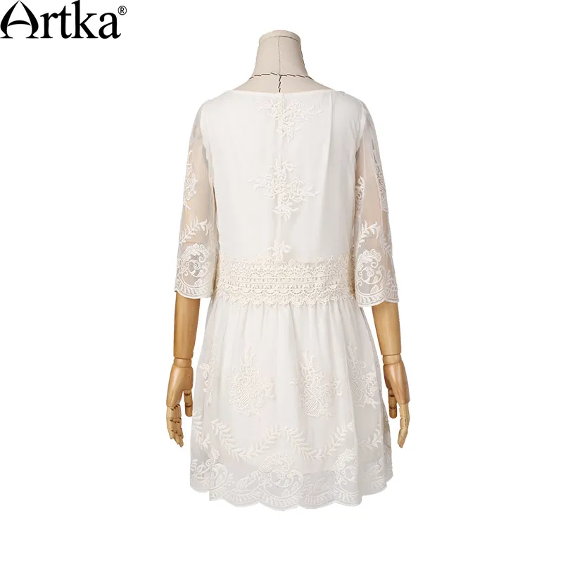 ARTKA/Новинка 2018 года летнее винтажное бежевое платье с вышивкой модное