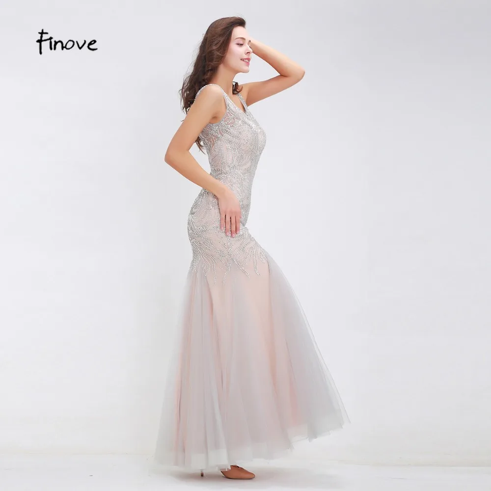 Женское вечернее платье Finove длинное винтажное в пол с большим треугольным