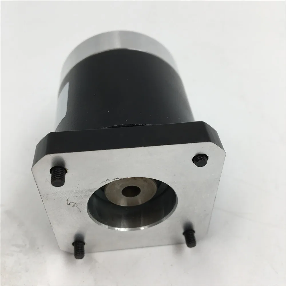 Планетарный редуктор шагового двигателя передаточное число 15:1 42 мм фланец Nema17