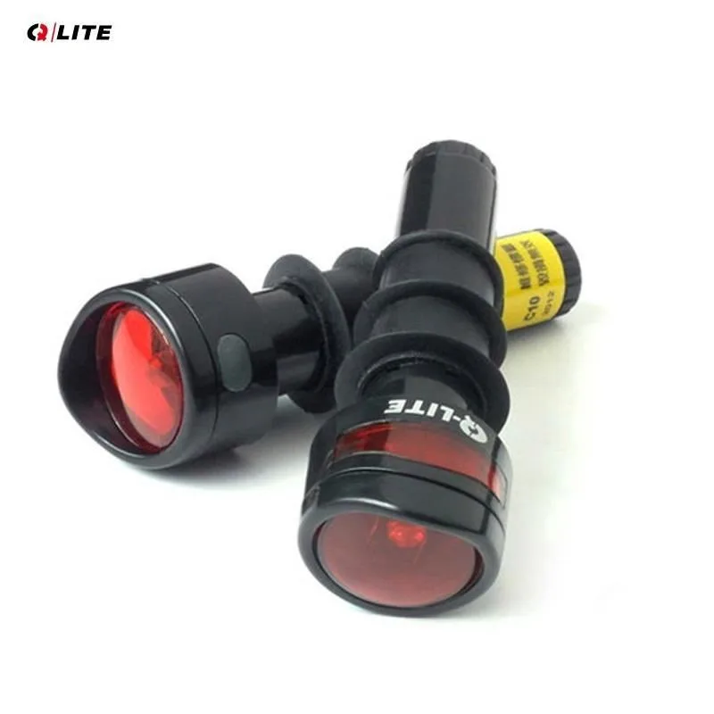 

Taiwan Q-LITE Road Bar End Light Racing Bike 2 Mode Steady Flash Road Bike Bar End Light Super Light Bicycle Handlebar End Light