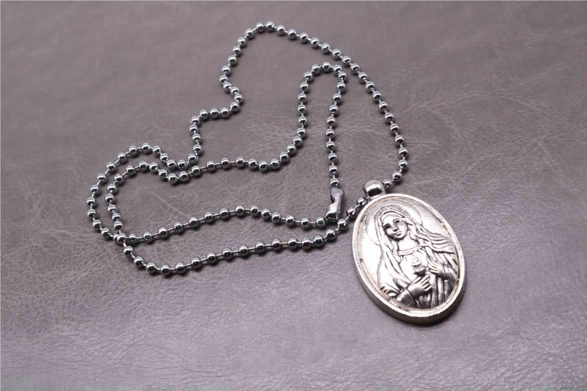 Catholic benevolent Virgin Mary rosary beaded rose necklace. Fashion long chain. Holiday gifts | Украшения и аксессуары