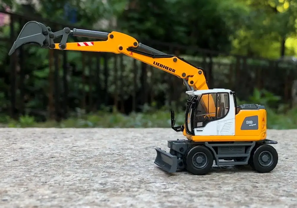 Schuco 1/87 HO либхер а 918 мобильный литой экскаватор модель автомобиля