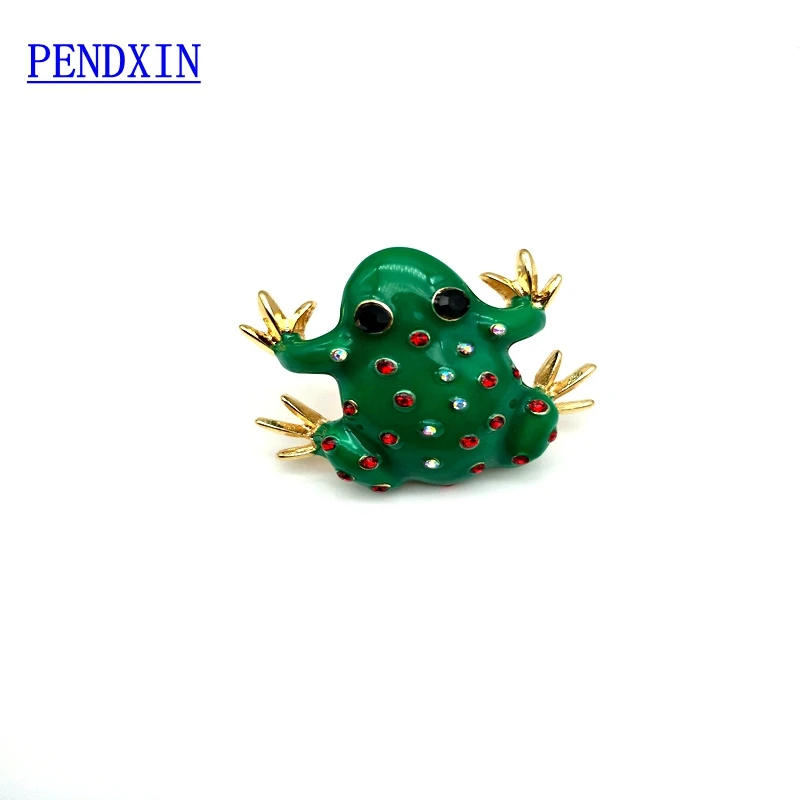 2017 unique lovely golden frog shape carved with shining rhinestone brooch female gift collar pin | Украшения и аксессуары