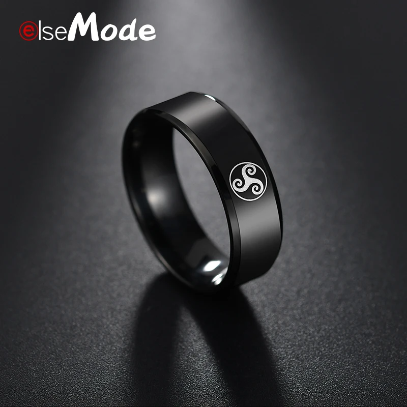 Мужское кольцо ELSEMODE черное из титановой стали с логотипом волка для